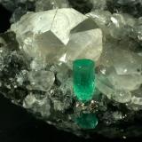Beryl (variety emerald), Calcite, Pyrite<br />La Pita mining district, Cunas Mine, Municipio Maripí, Western Emerald Belt, Boyacá Department, Colombia<br />100x60x40mm<br /> (Author: Fiebre Verde)