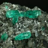 Beryl (variety emerald), Calcite, Pyrite<br />La Pita mining district, Cunas Mine, Municipio Maripí, Western Emerald Belt, Boyacá Department, Colombia<br />105x80x20mm<br /> (Author: Fiebre Verde)