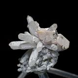 Quartz<br />Perranzabuloe, St Agnes District, Cornwall, England / United Kingdom<br />2.3 x 2.2 cm<br /> (Author: am mizunaka)