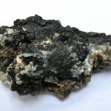 óxidos de manganeso y Cuarzo (variedad calcedonia)<br />Montaña Blanca-Pueblo de Agaete, Agaete, Gran Canaria, Provincia de Las Palmas, Canarias, España<br />7 x 4,5 x 3 cm<br /> (Autor: María Jesús M.)