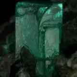 Beryl (variety emerald), Calcite<br />Coscuez mining district, Municipio San Pablo de Borbur, Western Emerald Belt, Boyacá Department, Colombia<br />35x40x55mm<br /> (Author: Fiebre Verde)