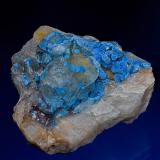 Quartz, Shattuckite<br />Kaokoveld Plateau, Kunene Region, Namibia<br />6.8 x 5.3 cm<br /> (Author: am mizunaka)
