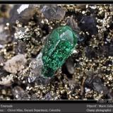 Beryl (variety emerald)<br />Chivor mining district, El Acuario Mine, Municipio Chivor, Eastern Emerald Belt, Boyacá Department, Colombia<br />fov 20 mm<br /> (Author: ploum)