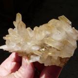 Quartz<br />Ceres, Warmbokkeveld Valley, Ceres, Valle Warmbokkeveld, Witzenberg, Cape Winelands, Western Cape Province, South Africa<br />Hands for size.<br /> (Author: Pierre Joubert)