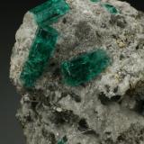 Beryl (variety emerald), Calcite, Pyrite<br />Chivor mining district, Municipio Chivor, Eastern Emerald Belt, Boyacá Department, Colombia<br />Detail<br /> (Author: Fiebre Verde)