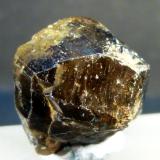 Casiterita<br />Depósito de estaño de Feli, La Fregeneda, Comarca El Abandego, Salamanca, Castilla y León, España<br />1,5 cm. de diámetro<br /> (Autor: Felipe Abolafia)