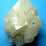 DolomitaCantera Azcárate (Azkarate), Eugui, Esteríbar, Comarca Auñamendi, Comunidad Foral de Navarra (Navarra), EspañaCristal flotante de 8cm (Autor: canada)