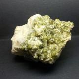 Elbaita (variedad verdelita) (Grupo Turmalina)<br />Chamachu, Montes Haramosh, Distrito Baltistán, Gilgit-Baltistan (Áreas del Norte), Paquistán<br />62mm - 45mm - 32mm<br /> (Autor: Pedro Naranjo)