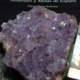 Cuarzo (variedad amatista)<br />Cantera del Vértice, Cerro Vértice, Villaviciosa de Córdoba, Comarca Valle del Guadiato, Córdoba, Andalucía, España<br />90x10 mm<br /> (Autor: Ignacio)