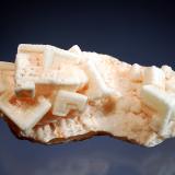 Thenardite<br />Searles Lake, Mojave Desert, San Bernardino County, California, USA<br />4.1 x 8.7 cm.<br /> (Author: crosstimber)