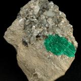 Beryl (variety emerald), Calcite, Pyrite, Albite<br />Chivor mining district, Municipio Chivor, Eastern Emerald Belt, Boyacá Department, Colombia<br />85x65x40mm, cluster=32x19mm<br /> (Author: Fiebre Verde)