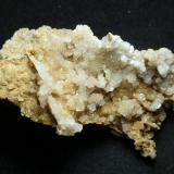 Calcita<br />Pontons, Comarca Alt Penedès, Barcelona, Cataluña / Catalunya, España<br />6 x 4 x 3 cm<br /> (Autor: karbu8)