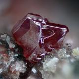 Cinabrio.Distrito Minero de Almadén, Almadén, Comarca Valle de Alcudia, Ciudad Real, Castilla-La Mancha, SpainCampo de visión 2 mm (Autor: Juan Miguel)