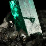 Beryl (variety emerald), Calcite<br />La Pita mining district, Municipio Maripí, Western Emerald Belt, Boyacá Department, Colombia<br />83x27x62mm, xl=9mm<br /> (Author: Fiebre Verde)