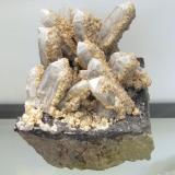 Quartz, ankerite, sphaleriteFreiberg District, Erzgebirgskreis, Saxony/Sachsen, GermanySpecimen height 20 cm (Author: Tobi)