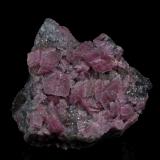 Rhodochrosite, QuartzMina Oppu, Nishimeya-mura, Distrito Nakatsugaru, Prefectura Aomori, Región Tohoku, Isla Honshu, Japón7.4 x 6.8 cm (Author: am mizunaka)