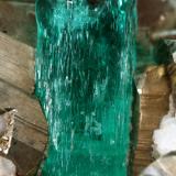 Beryl (variety emerald), Calcite, Pyrite<br />Chivor mining district, Municipio Chivor, Eastern Emerald Belt, Boyacá Department, Colombia<br />102x36x87mm, xl=13mm<br /> (Author: Fiebre Verde)