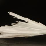 Celestine<br />Minerva I Mine, Ozark-Mahoning group, Cave-in-Rock Sub-District, Hardin County, Illinois, USA<br />3.1 x 8.2 cm<br /> (Author: crosstimber)