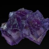 Fluorite<br />La Cabaña, Valdelmar, Berbes mining area, Berbes, Ribadesella, Comarca Oriente, Principality of Asturias (Asturias), Spain<br />8.0 x 5.2 cm<br /> (Author: am mizunaka)