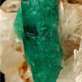 Beryl (variety emerald), Quartz<br />Peñas Blancas Mine, Municipio San Pablo de Borbur, Western Emerald Belt, Boyacá Department, Colombia<br />72x40x68mm, xl=30mm<br /> (Author: Fiebre Verde)