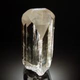 Topaz<br />Mogok Valley, Mogok Township, Pyin-Oo-Lwin District, Mandalay Region (Mandalay Division), Myanmar (Burma)<br />2.8 x 5.1 cm<br /> (Author: crosstimber)