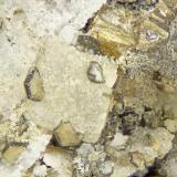 Gmelinite-NaPoudrette Quarry, Mont Saint-Hilaire, La Vallée-du-Richelieu RCM, Montérégie, Québec, CanadaFOV = 4mm (Author: Doug)