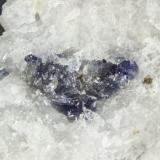 Corundum<br />Poudrette Quarry, Mont Saint-Hilaire, La Vallée-du-Richelieu RCM, Montérégie, Québec, Canada<br />FOV = 4mm<br /> (Author: Doug)