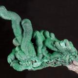 Malachite<br />L'Etoile du Congo Mine (Star of the Congo Mine), Lubumbashi (Elizabethville), Katanga Copper Crescent, Haut-Katanga (Shaba), Democratic Republic of the Congo (Zaire)<br />125 x 91 x 58 mm<br /> (Author: GneissWare)