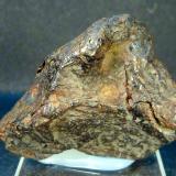 Hierro [Iron] - Níquel [Nickel]<br />Cráter Meteor, Winslow, Condado Coconino, Arizona, USA<br />4 x 4 x 1,5 cm.<br /> (Autor: Felipe Abolafia)