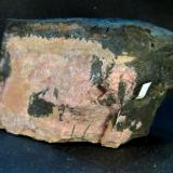 PiroxmangitaMina Serrana, El Molar, Comarca Priorat, Tarragona, Cataluña / Catalunya, España10 x 7 x 5 cm. (Autor: Felipe Abolafia)
