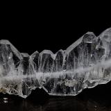 Quartz<br />Allevard, Haut-Grésivaudan, Grenoble, Isère, Auvergne-Rhône-Alpes, France<br />7.5 x 3.6 cm<br /> (Author: am mizunaka)