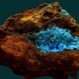 AlofanaCala Mines, Cala, Comarca Sierra de Huelva, Huelva, Andalusia, Spain6 x 4 cm (Autor: Antonio Carmona)