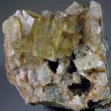 Fluorita
Mines de Sant Marçal - Montseny - Viladrau - Osona - Girona - Catalunya - España
50 x 45 x 41 mm
Colección y Fotografía de Joan Martinez Bruguera (Autor: Joan Martinez Bruguera)