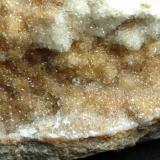 CalcitaVallirana, Comarca Baix Llobregat, Barcelona, Cataluña / Catalunya, España12 x 7 x 6 cm (Autor: karbu8)