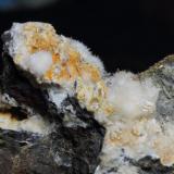AragonitoMines Can Palomeres, Malgrat de Mar, Comarca Maresme, Barcelona, Cataluña / Catalunya, España7 x 5 x 4 cm (Autor: karbu8)