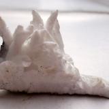 Aragonito<br />Mina Regia, Bellmunt del Priorat, Comarca Priorat, Tarragona, Cataluña / Catalunya, España<br />3 x 2 cm<br /> (Autor: Cristalino)