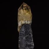 Quartz<br />Bismuth Dam area, Torrington mining district, Clive County, New South Wales, Australia<br />3.9 x 1.1 cm<br /> (Author: am mizunaka)