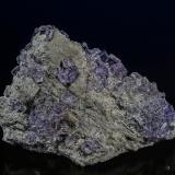 Fluorite<br />La Viesca Mine, La Collada mining area, Huergo, Siero, Comarca Oviedo, Principality of Asturias (Asturias), Spain<br />14.3 x 7.0 cm<br /> (Author: am mizunaka)
