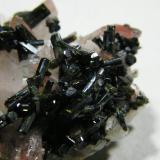 Epidote and Quartz<br />Schakalskruppe, Bethanie District, ǁKaras Region, Namibia<br />60x40mm<br /> (Author: Heimo Hellwig)