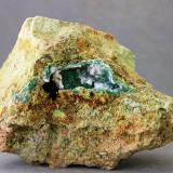 Malaquita<br />Mina La Preciosa, Fuente Huerpita, Vall de Almonacid, Comarca Alto Palancia, Castellón / Castelló, Comunidad Valenciana / Comunitat Valenciana, España<br />68x48x45 mm<br /> (Autor: Juan Espino)