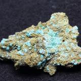 AuricalcitaMines de Can Montsant, Can Montsant (Massís del Montnegre), Hortsavinyà, Tordera, Comarca Maresme, Barcelona, Cataluña / Catalunya, España4,5 x 3 x 1,5 cm (Autor: karbu8)