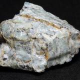 AlofanaSansón Quarry, Santa Creu d'Olorda, Collserola Mountains, Sant Feliu de Llobregat, Comarca Baix Llobregat, Barcelona, Catalonia / Catalunya, Spain7 x 6 x 4 cm (Autor: karbu8)