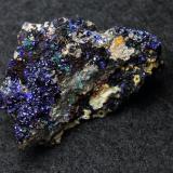 AzuritaMina Linda Mariquita, El Molar, Comarca Priorat, Tarragona, Cataluña / Catalunya, España4 x 3 x 2 cm (Autor: karbu8)