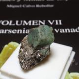 Berilo (variedad esmeralda)<br />Yacimiento de Esmeraldas, A Franqueira, A Cañiza, Comarca Paradanta, Pontevedra, Galicia / Galiza, España<br />20x25 mm<br /> (Autor: Ignacio)