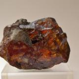 Esfalerita<br />Mina de Áliva (Mina Las Mánforas), zona Minera Áliva, Camaleño, Comarca Liébana, Cantabria, España<br />5,5x 4x 2,2 cm<br /> (Autor: Raul S. Llorente)