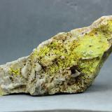 Piromorfita<br />Minas de El Horcajo, El Horcajo, Almodóvar del Campo, Comarca Campo de Calatrava, Ciudad Real, Castilla-La Mancha, España<br />90x40x32 mm<br /> (Autor: Juan Espino)