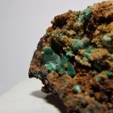 Malaquita<br />Mines de Can Montsant, Can Montsant (Massís del Montnegre), Hortsavinyà, Tordera, Comarca Maresme, Barcelona, Cataluña / Catalunya, España<br />encuadre 3 x 2,5 cm aprox.<br /> (Autor: heat00)