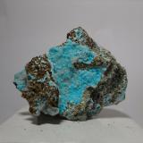 Auricalcita y Calcita<br />Mines de Can Montsant, Can Montsant (Massís del Montnegre), Hortsavinyà, Tordera, Comarca Maresme, Barcelona, Cataluña / Catalunya, España<br />3.6 x 3,1 x 1,9 cm<br /> (Autor: heat00)