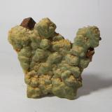 Fluorita y limonita pseudo. Pirita<br />Pedrera Berta, Turó de Can Domènech, Serra de Roques Blanques, Sant Cugat del Vallès-El Papiol, Comarca Vallès Occidental / Baix Llobregat, Barcelona, Cataluña / Catalunya, España<br />4,6 x 4,6 x 1,1 cm<br /> (Autor: heat00)