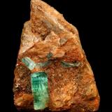 Beryl (variety emerald), Calcite, Pyrite<br />Chivor mining district, Buena Vista Mine, Municipio Ubalá, Eastern Emerald Belt, Cundinamarca Department, Colombia<br />30x12x42mm, main xl=13x5mm<br /> (Author: Fiebre Verde)